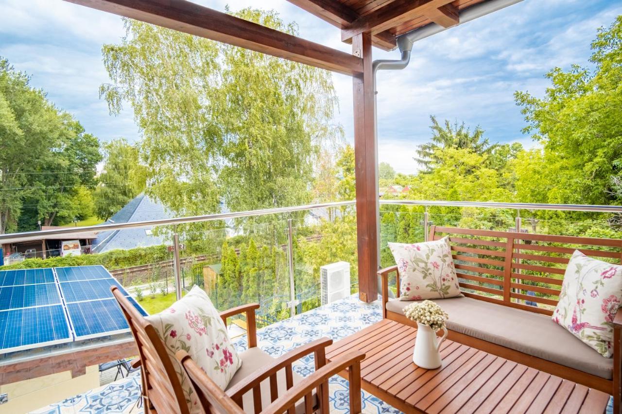 Kiss-Henezi Guest House Keszthely Ngoại thất bức ảnh