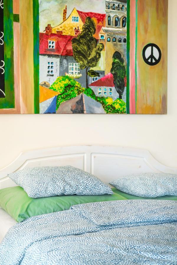 Kiss-Henezi Guest House Keszthely Ngoại thất bức ảnh